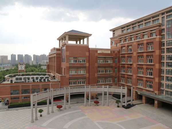 私立學（xué）校